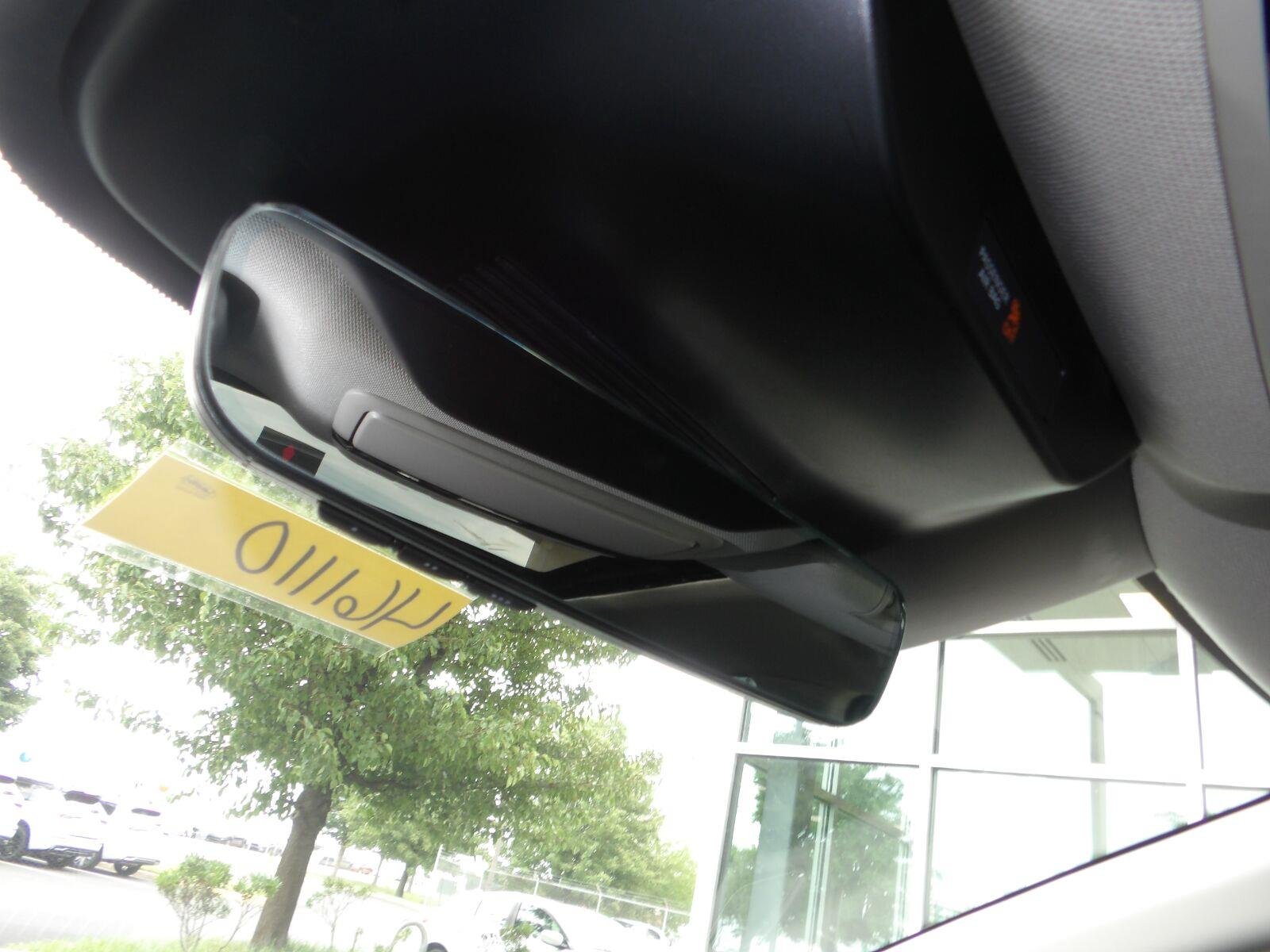 New 2026 Everest White Pearl TriCoat Nissan SL image 24