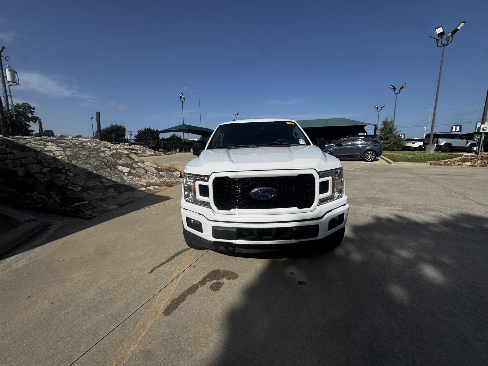 Used 2018 Oxford White Ford XL image 12