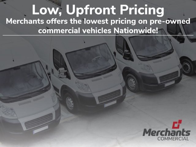 Used 2022 White Ram Base image 31