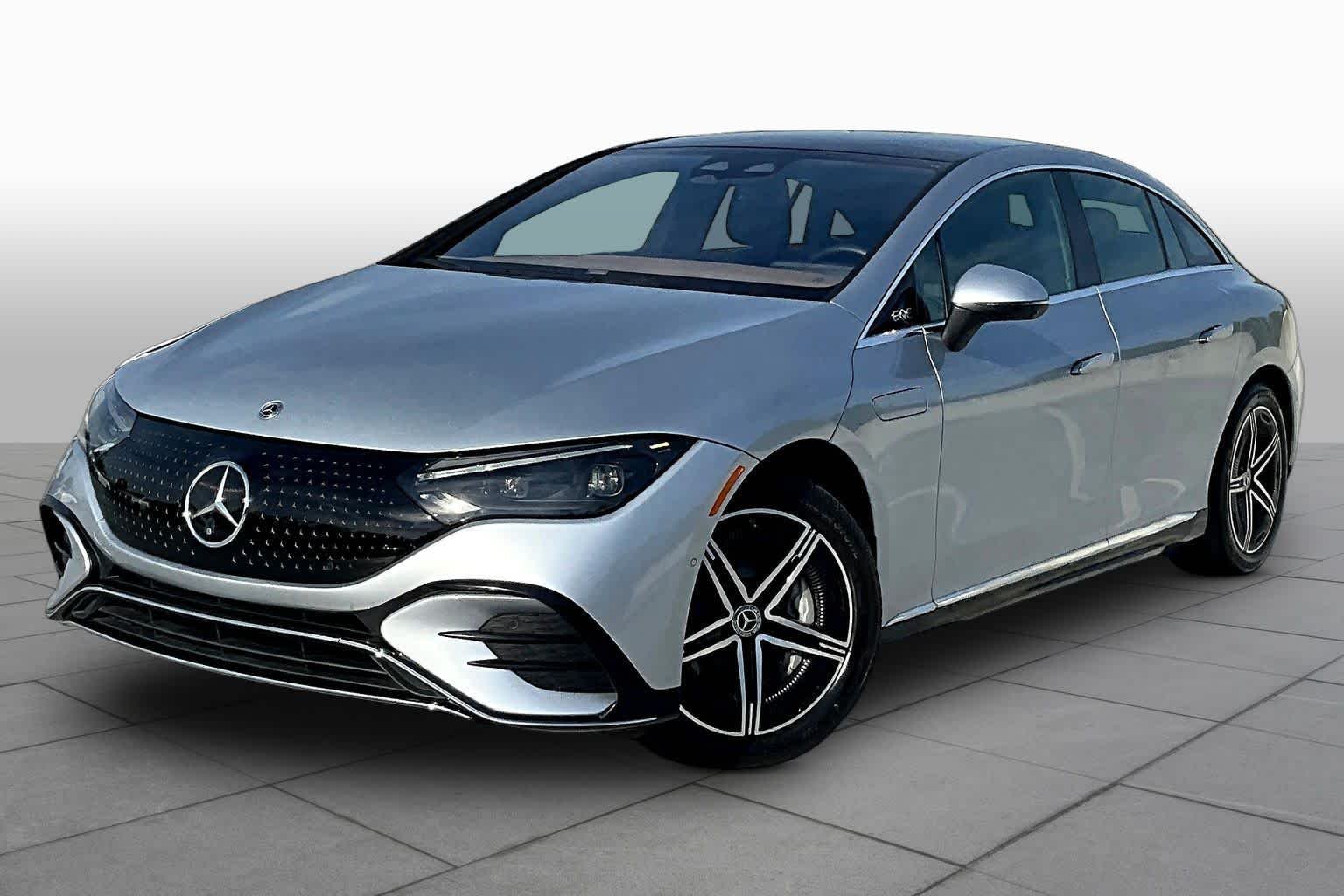 2023 Mercedes-Benz EQE EQE 500 4Matic's photo