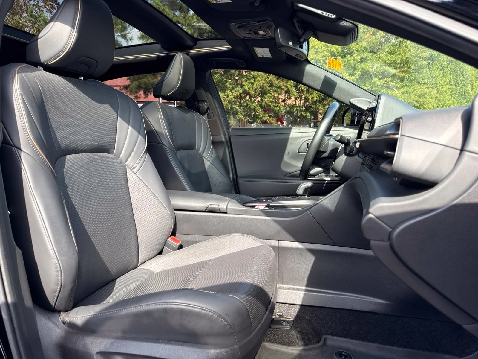 Used 2023 Black Toyota Limited image 27