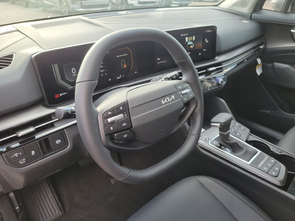New 2027 Wolf Gray Kia SX Prestige image 24