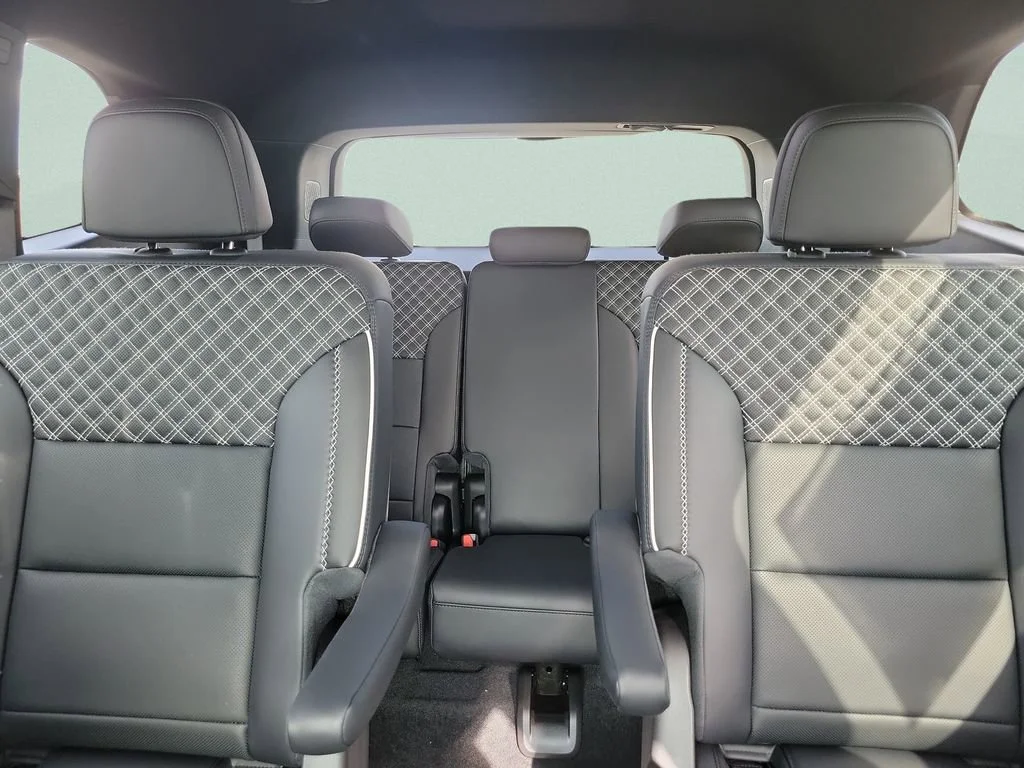 New 2026 Sterling Metallic GMC Denali image 13