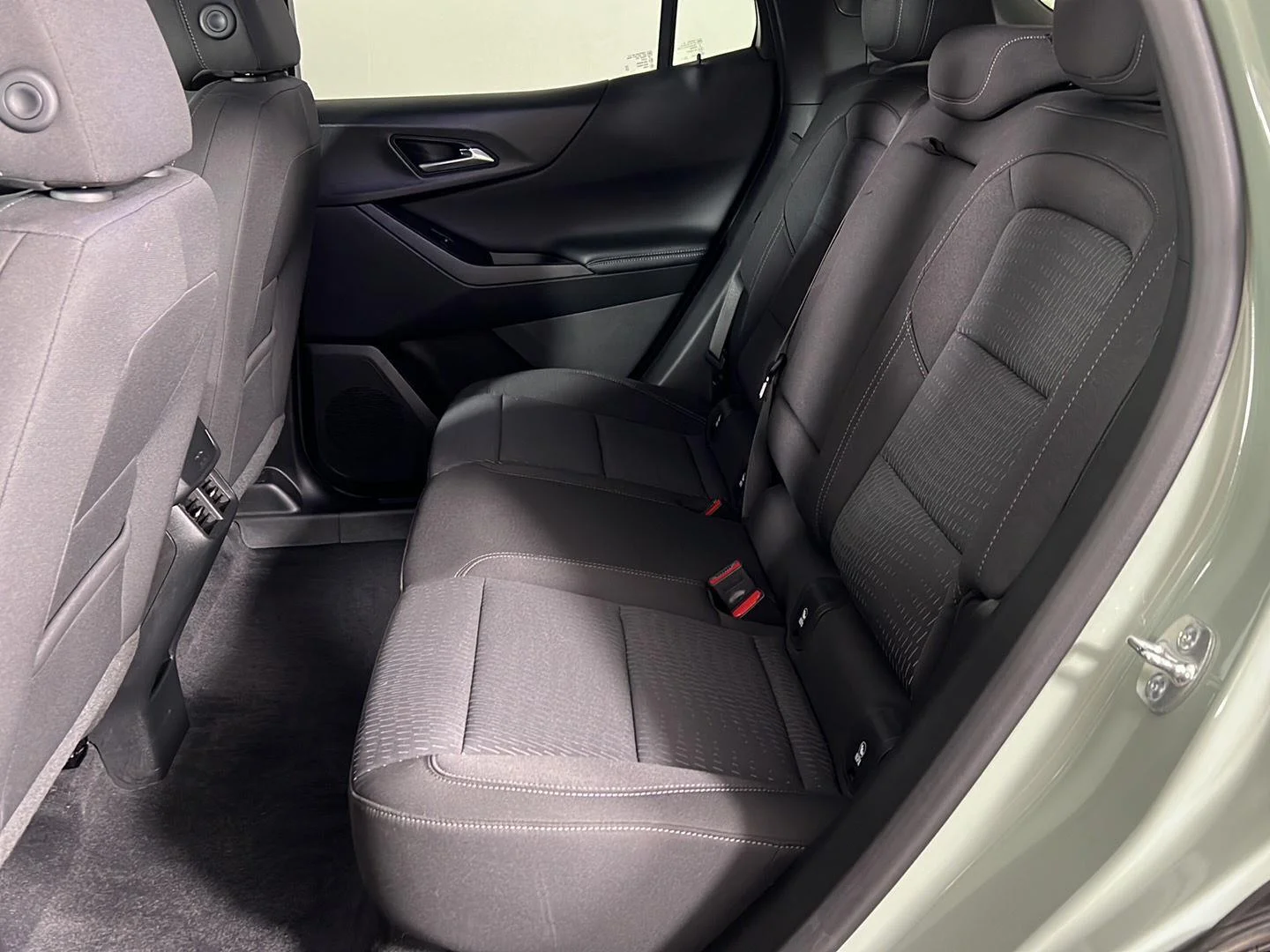 Used 2025 Cacti Green Chevrolet LT image 24
