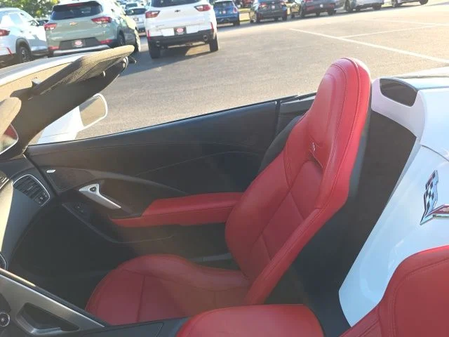 Used 2014 White Chevrolet Z51 image 24