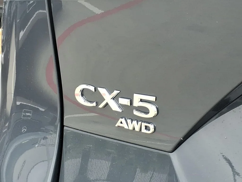 New 2026 Navy Blue Mica Mazda 2.5 S Select AWD image 18