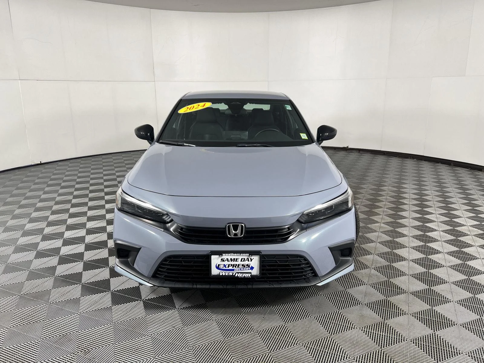 Used 2024 Sonic Gray Pearl Honda Sport image 2