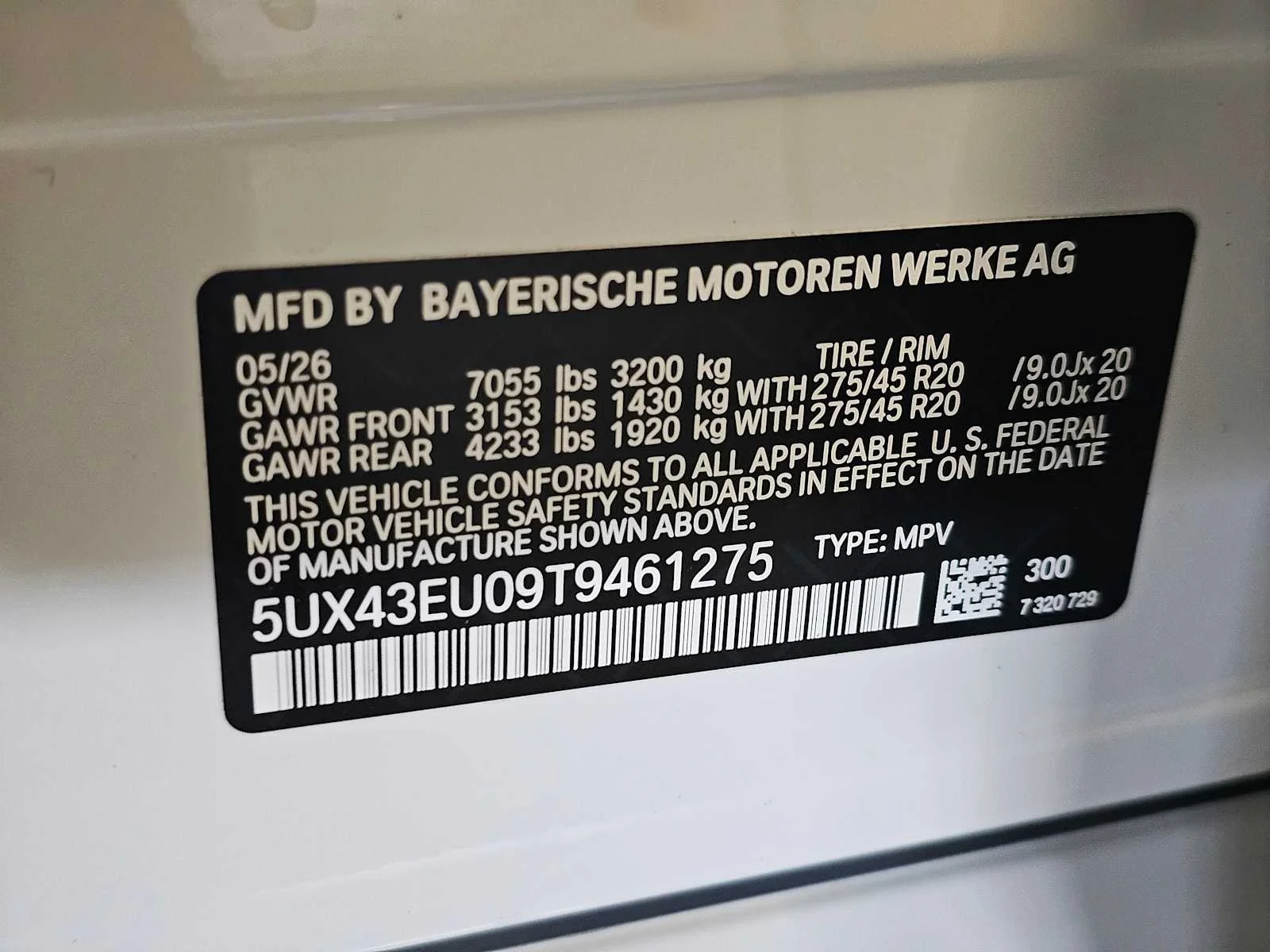 New 2026 Alpine White BMW xDrive50e image 35