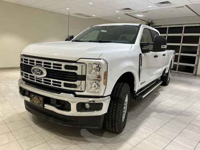 2026 Ford F-350 XLT 4x4 Crew Cab 8' Box SRW's photo