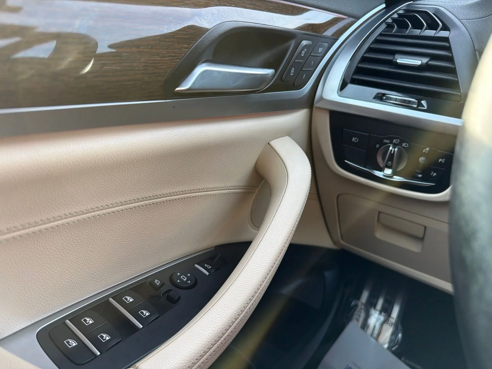 Used 2019 Phytonic Blue Metallic BMW M40i image 24
