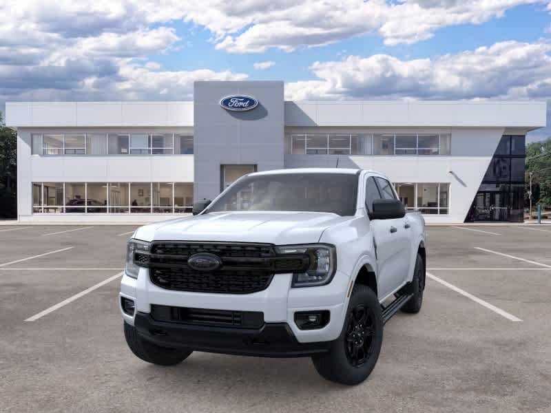 New 2026 Oxford White Ford XLT image 2