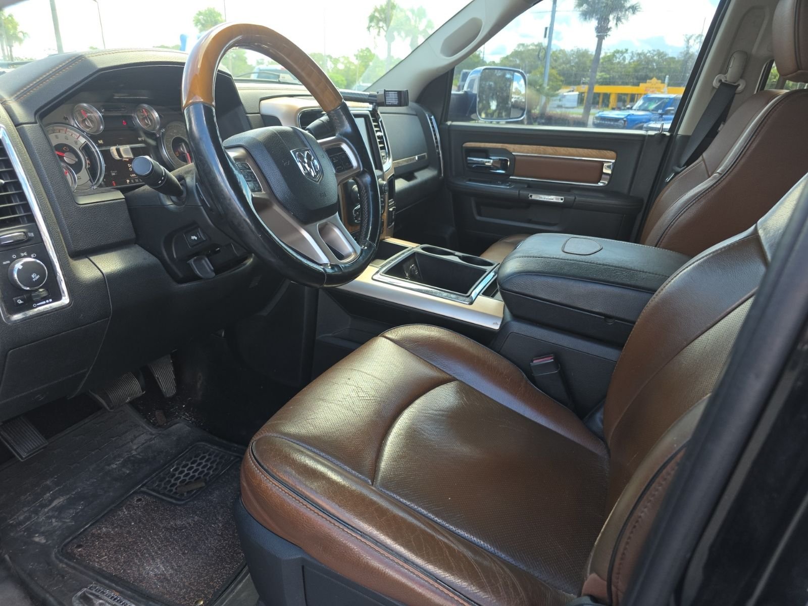 Used 2015 Black Ram Laramie Longhorn image 9