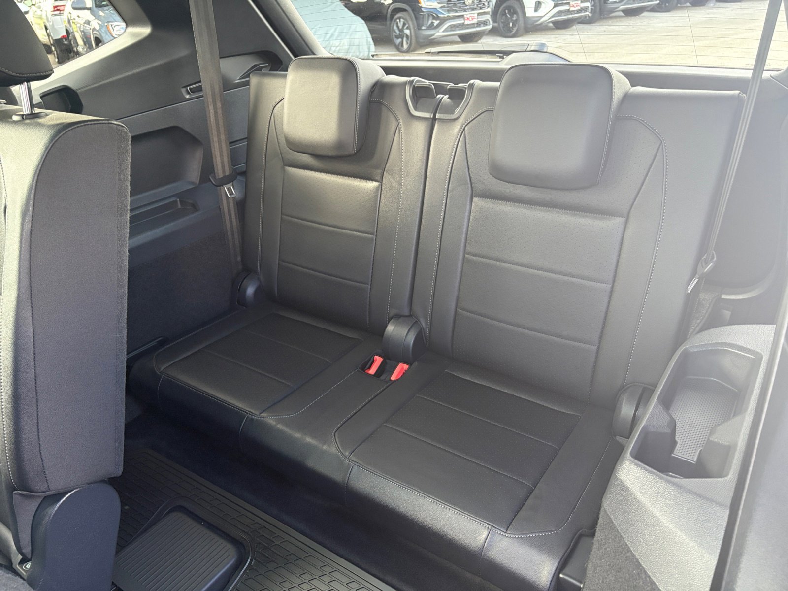 Used 2020 Platinum Gray Metallic Volkswagen 2.0T SE R-Line Black image 21