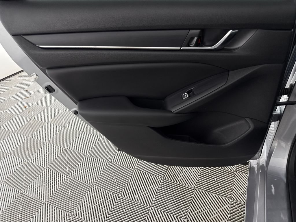 2022 Honda Accord Sport - Photo 11