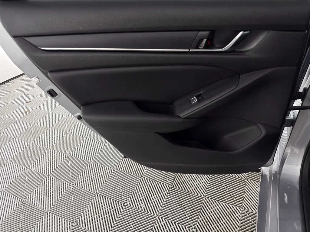 2022 Honda Accord Sport - Photo 11