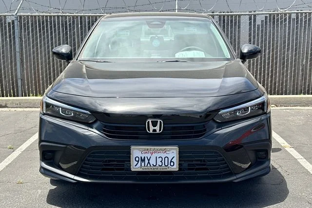 Used 2024 Black Honda LX image 3