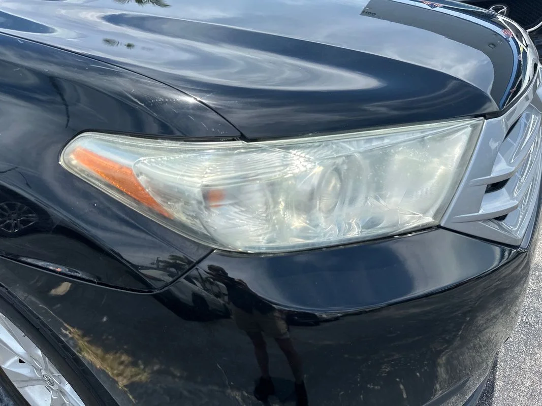 Used 2011  Toyota Base V6 image 10