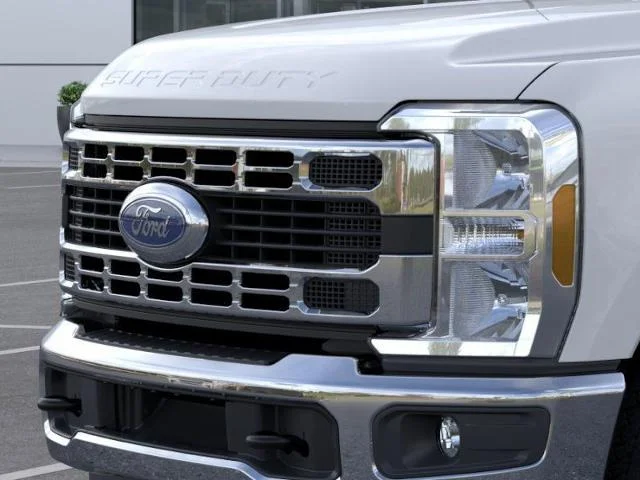 2026 Ford F-350 Super Duty XLT - Photo 39