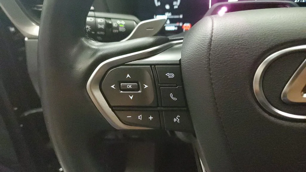 Used 2024 Black Lexus 550 Overtrail+ image 31