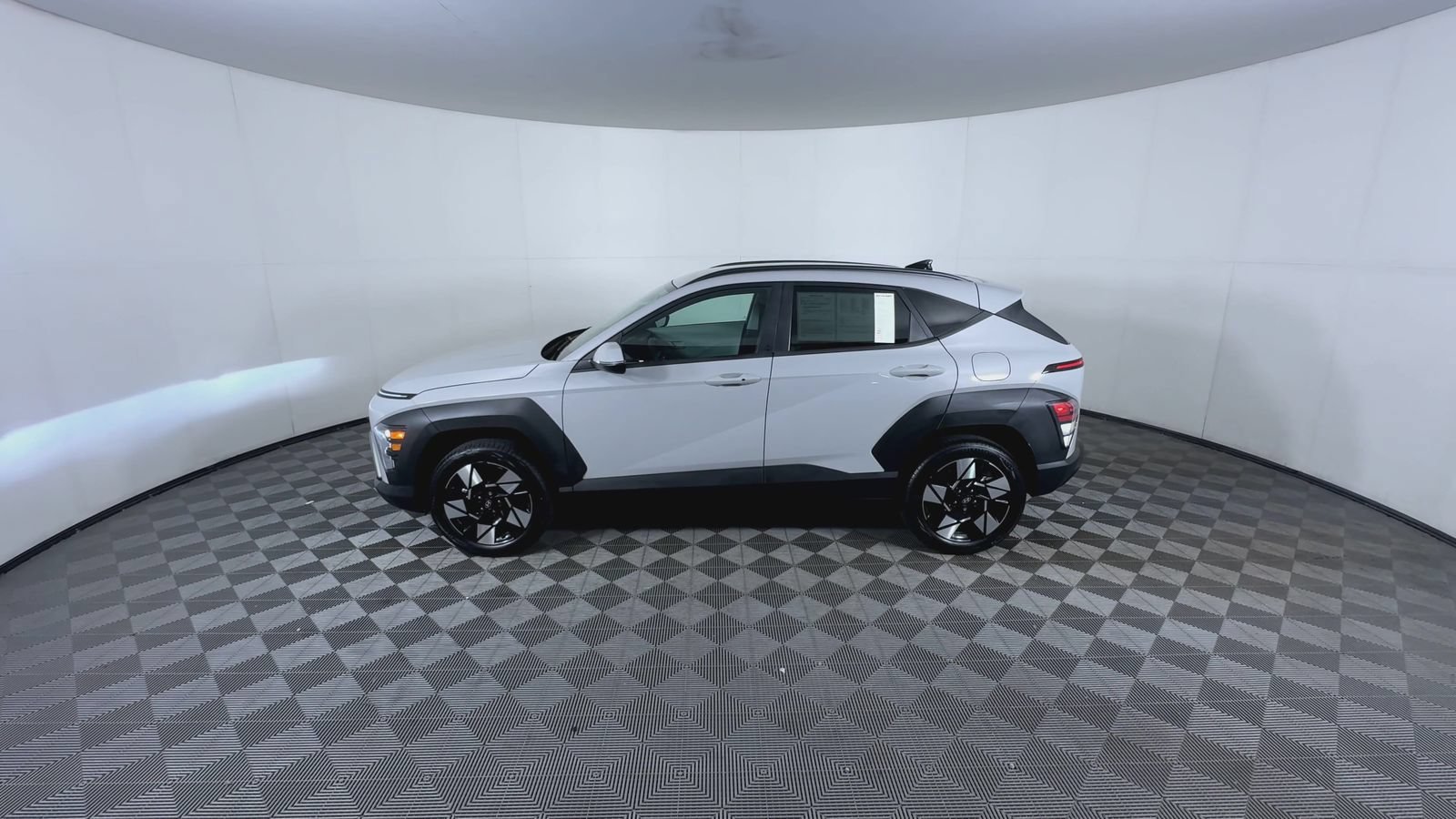 Certified Used 2024 Cyber Gray Metallic Hyundai SEL image 5