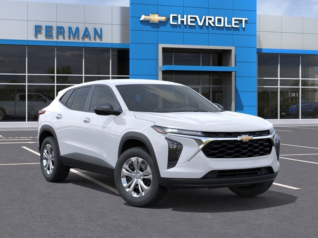 2026 Chevrolet Trax LS - Photo 8
