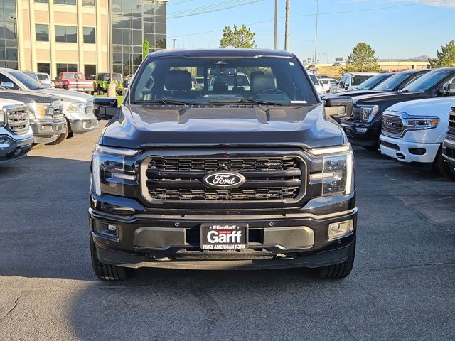 Used 2025 Agate Black Metallic Ford LARIAT image 44