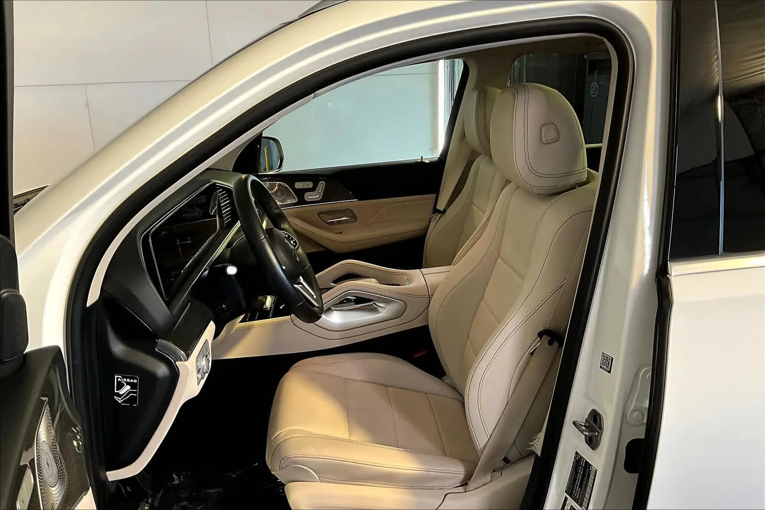 Certified Used 2021 Polar White Mercedes-Benz GLE 350 image 8