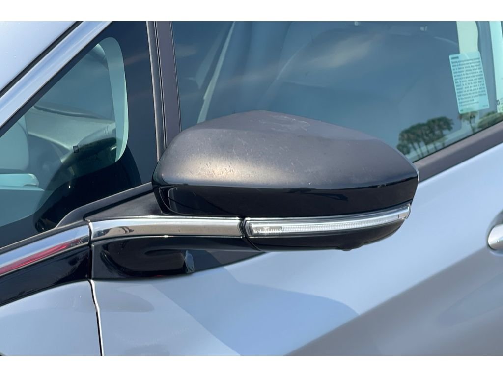Used 2017 Silver Ice Metallic Chevrolet Premier image 48