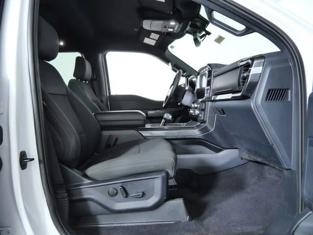 Used 2023 White Ford XLT image 13