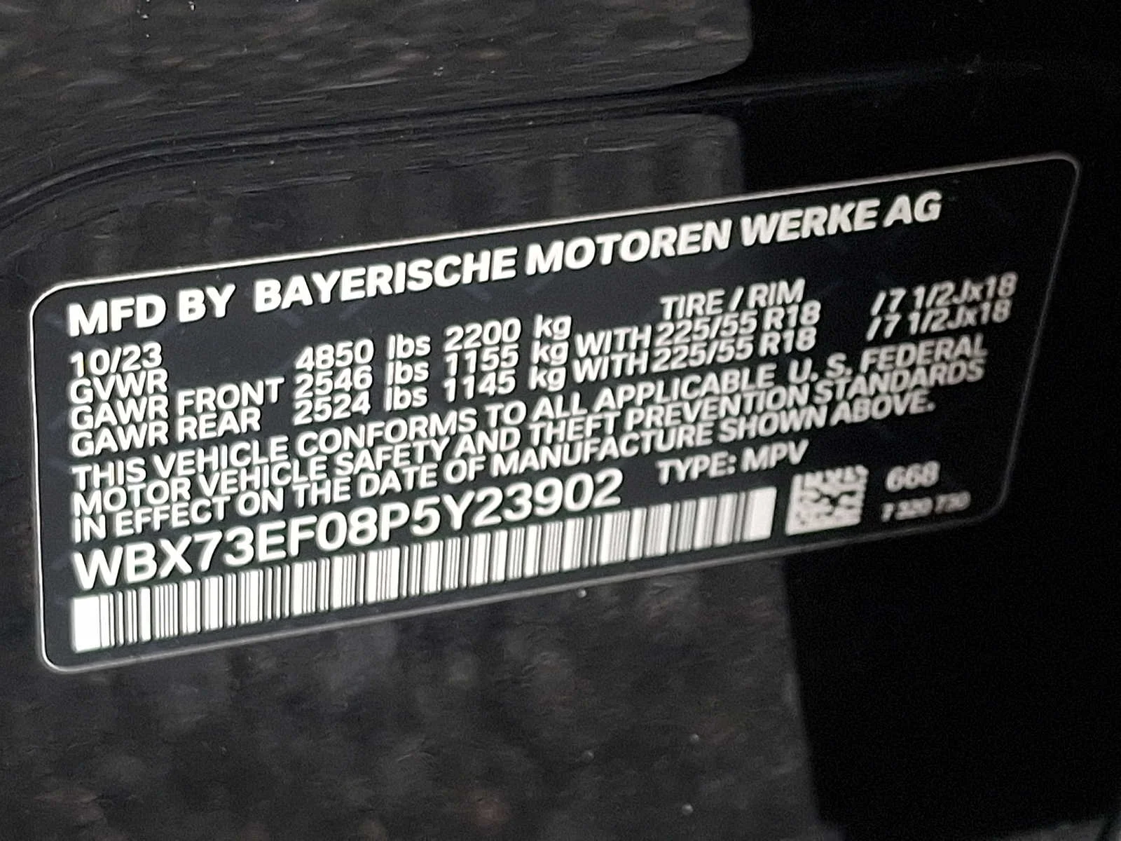 Used 2023 Black BMW xDrive28i image 25