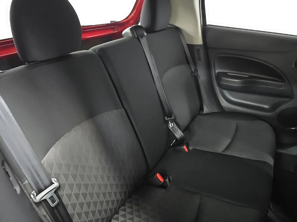 Used 2024 Red Mitsubishi ES image 19