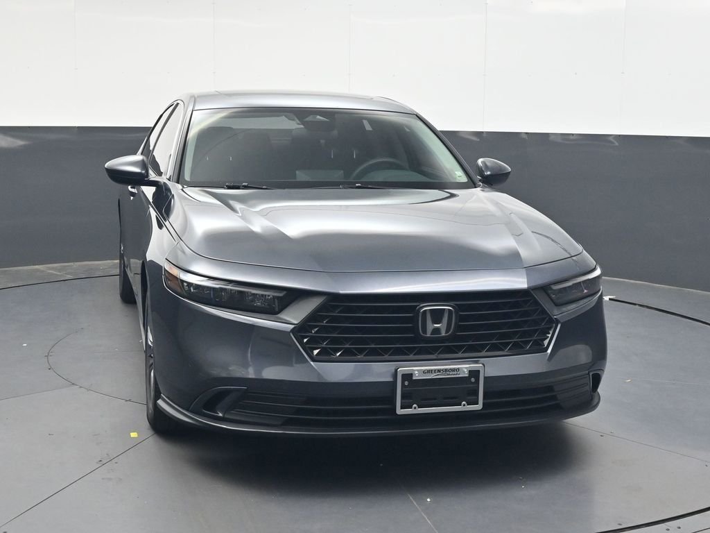 Used 2023  Honda EX image 9