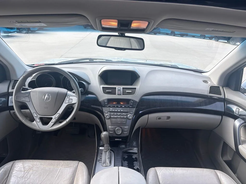 Used 2008 Silver Acura Technology SH-AWD image 39