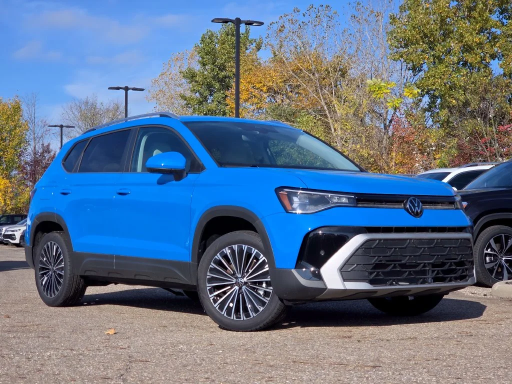 New 2026 Cornflower Blue Volkswagen 1.5T SE image 2