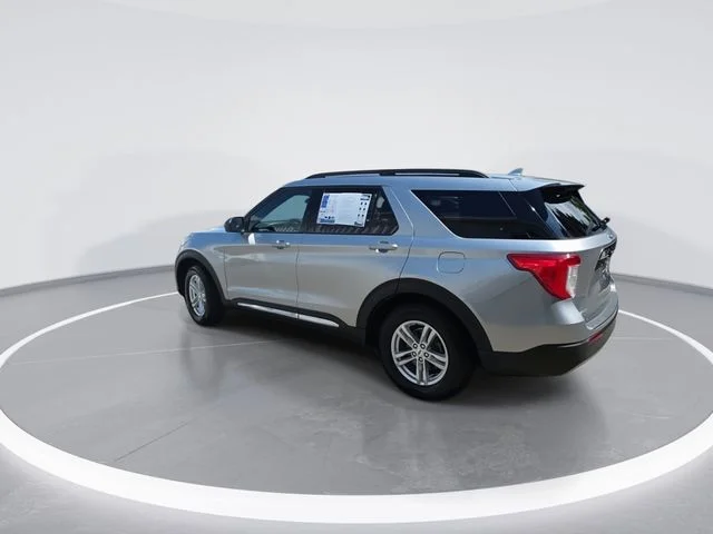 Used 2020 Silver Ford XLT image 6
