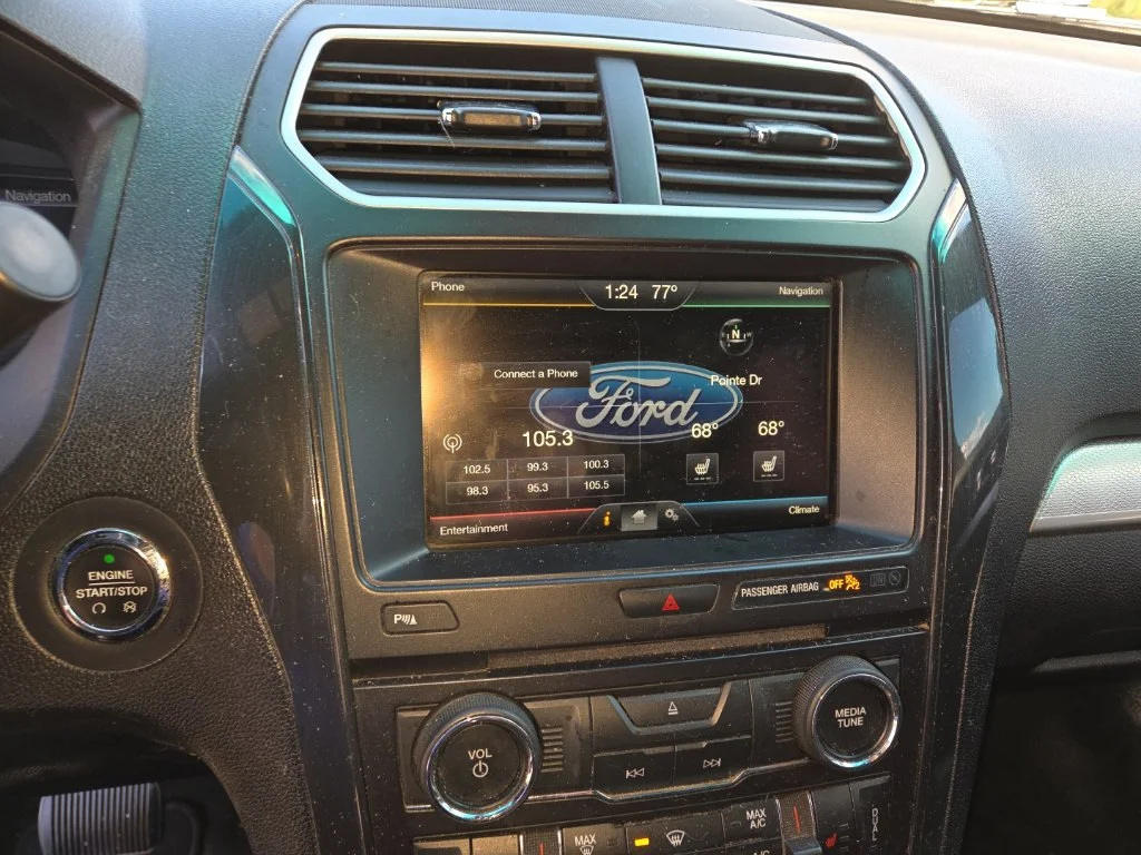 Used 2016 White Ford XLT image 19