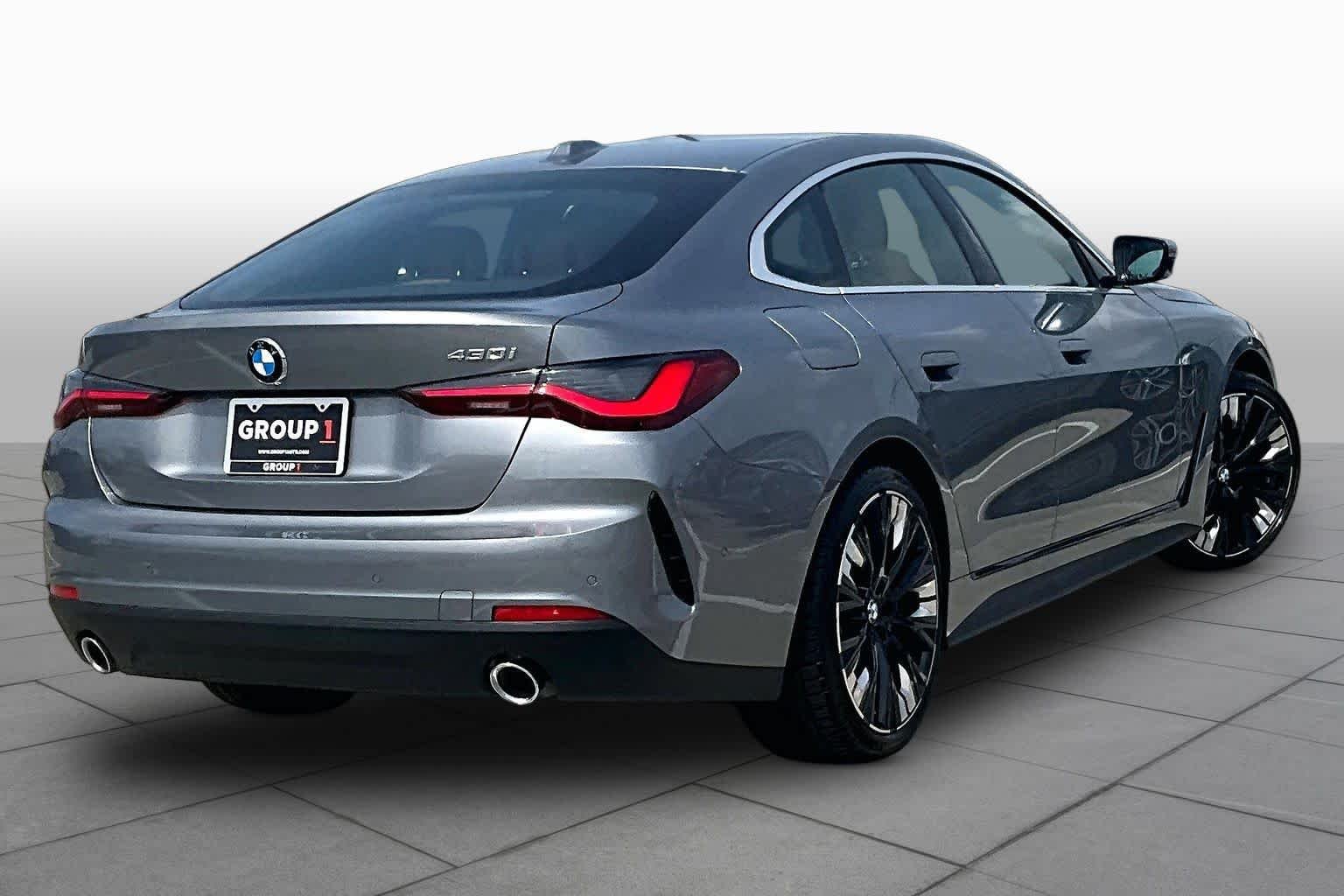 Used 2025 Skyscraper Grey Metallic BMW 430i image 12