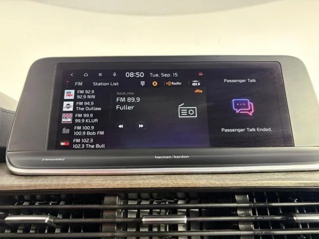 Used 2021 Gray Kia SX image 21