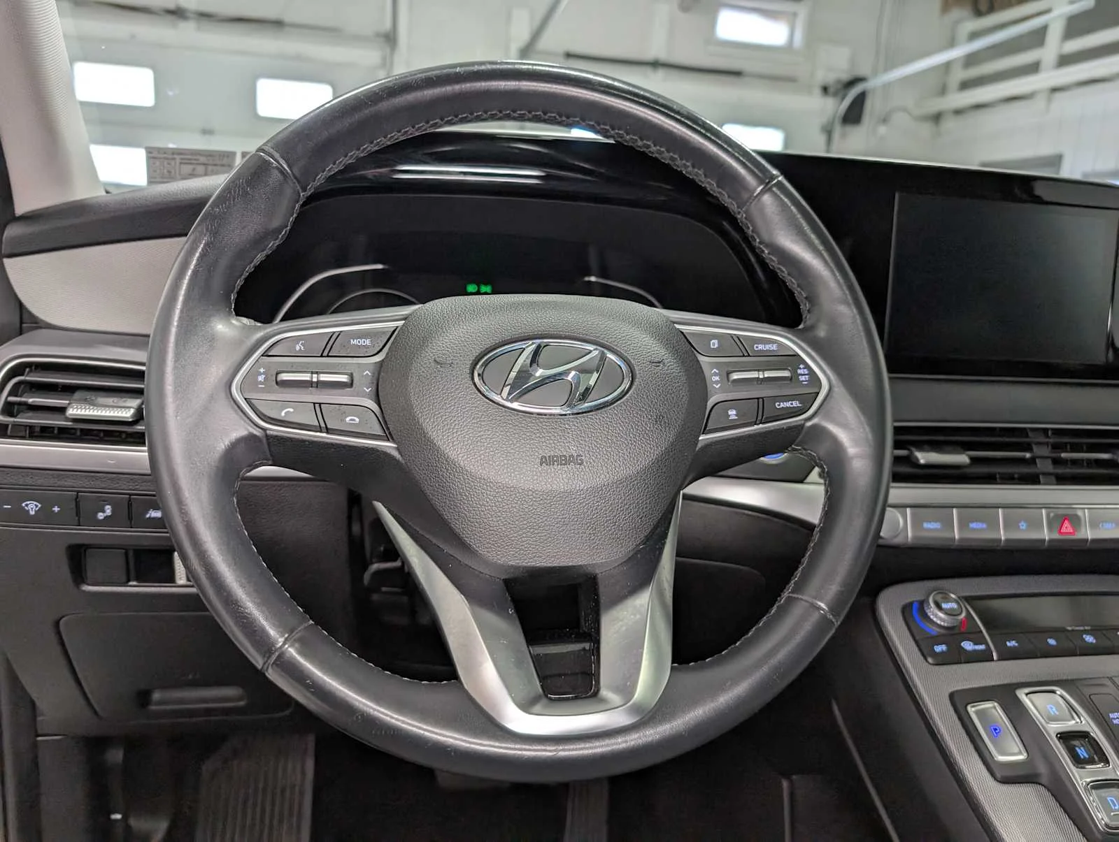 Used 2021 Hyper White Hyundai SEL image 35