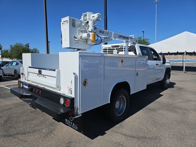 2025 Chevrolet Silverado 3500 HD Work Truck - Photo 11