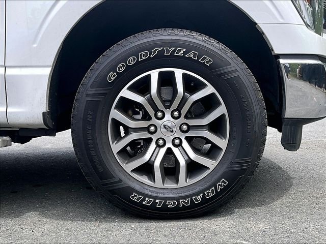 Used 2021 White Ford Lariat image 9