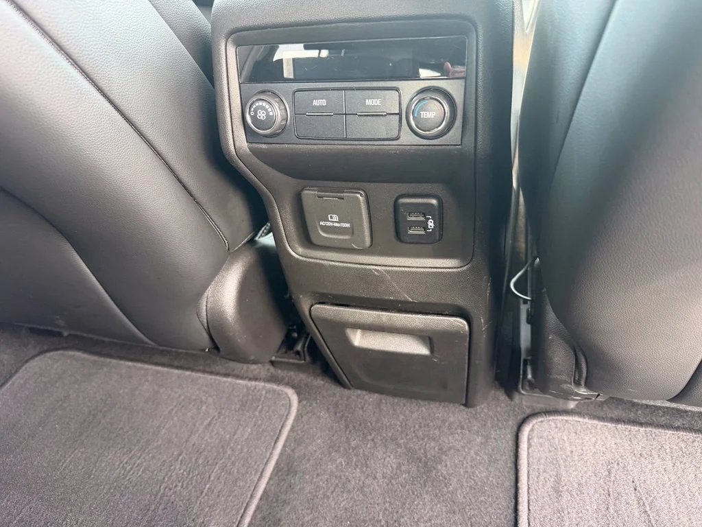 Used 2018 BLUE STEEL METALLIC GMC SLT image 39