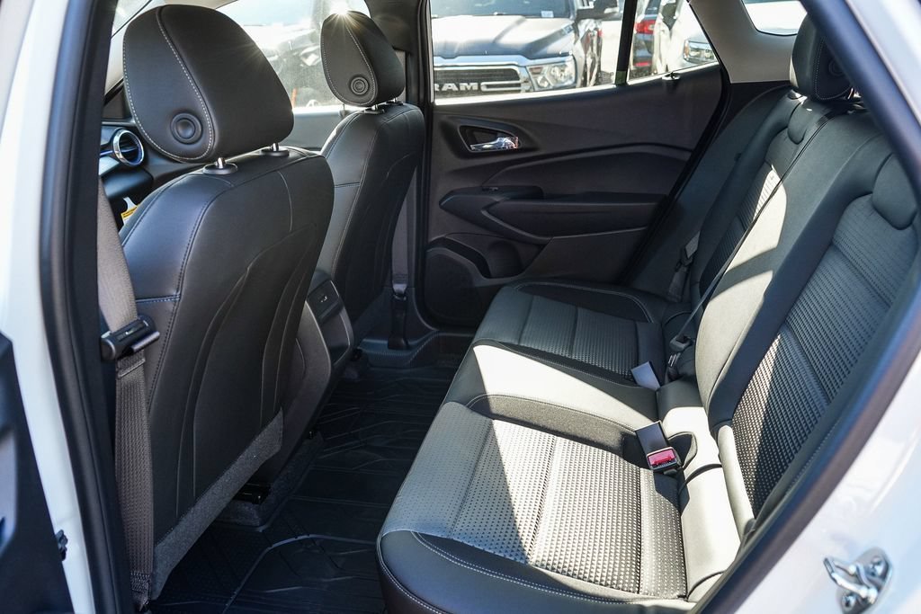 New 2026 Summit White Chevrolet LT image 17
