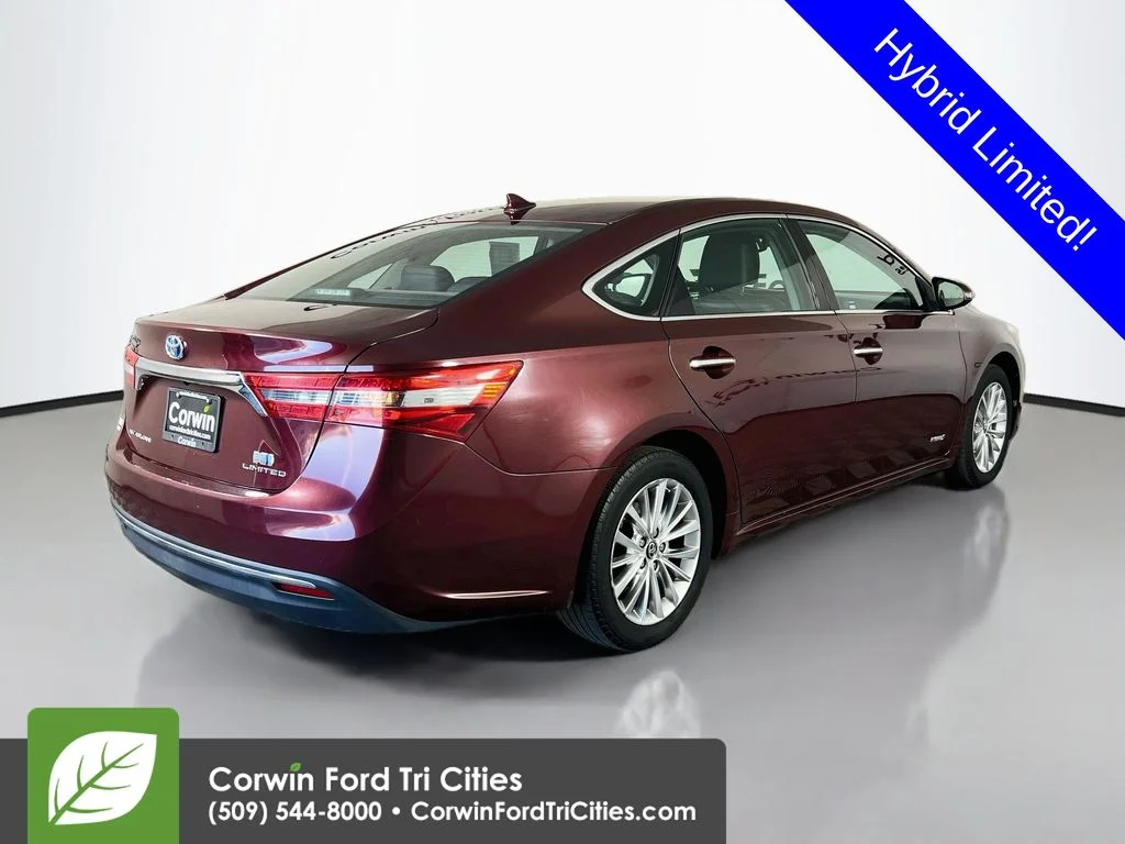 Used 2017 Red Toyota Limited image 15