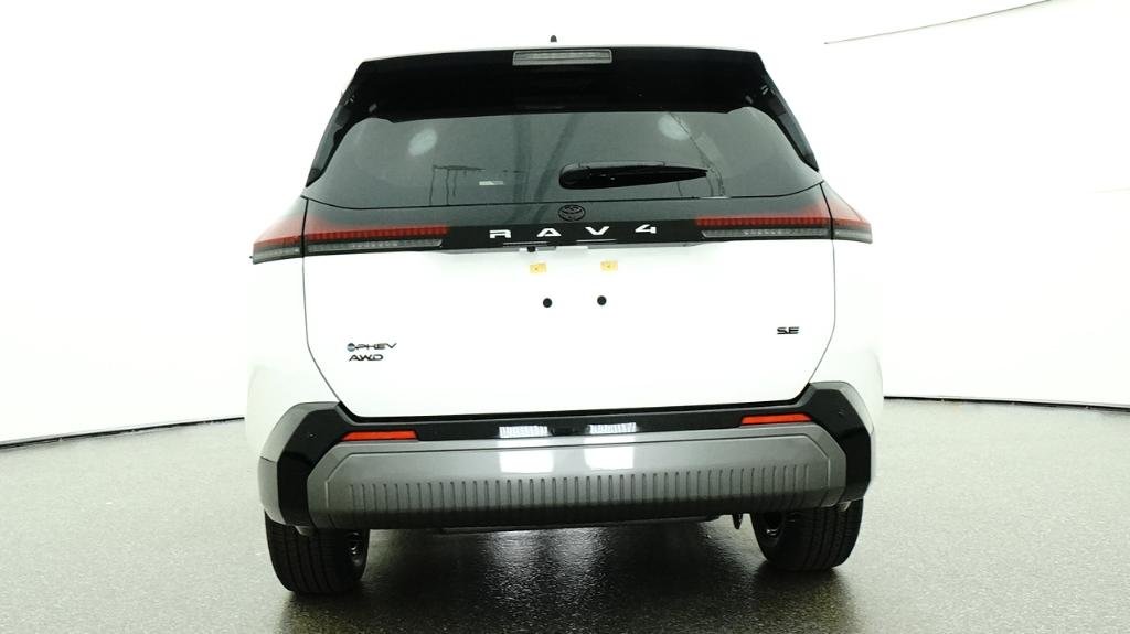 New 2026 Ice Cap Toyota SE image 14
