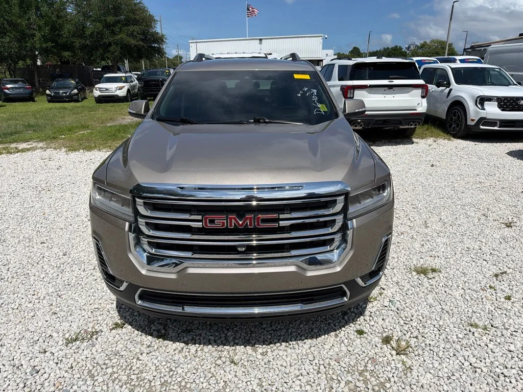 Used 2022 Gray GMC SLT image 2