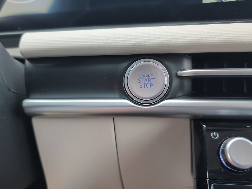 New 2026 Phantom Black Hyundai SEL Plus image 23