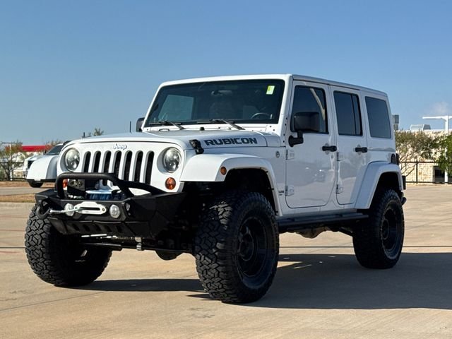 Used 2012 White Jeep Unlimited Rubicon image 3