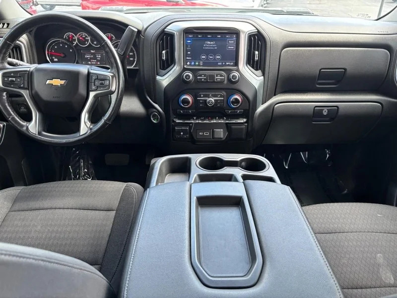 Used 2022 Summit White Chevrolet LT image 14
