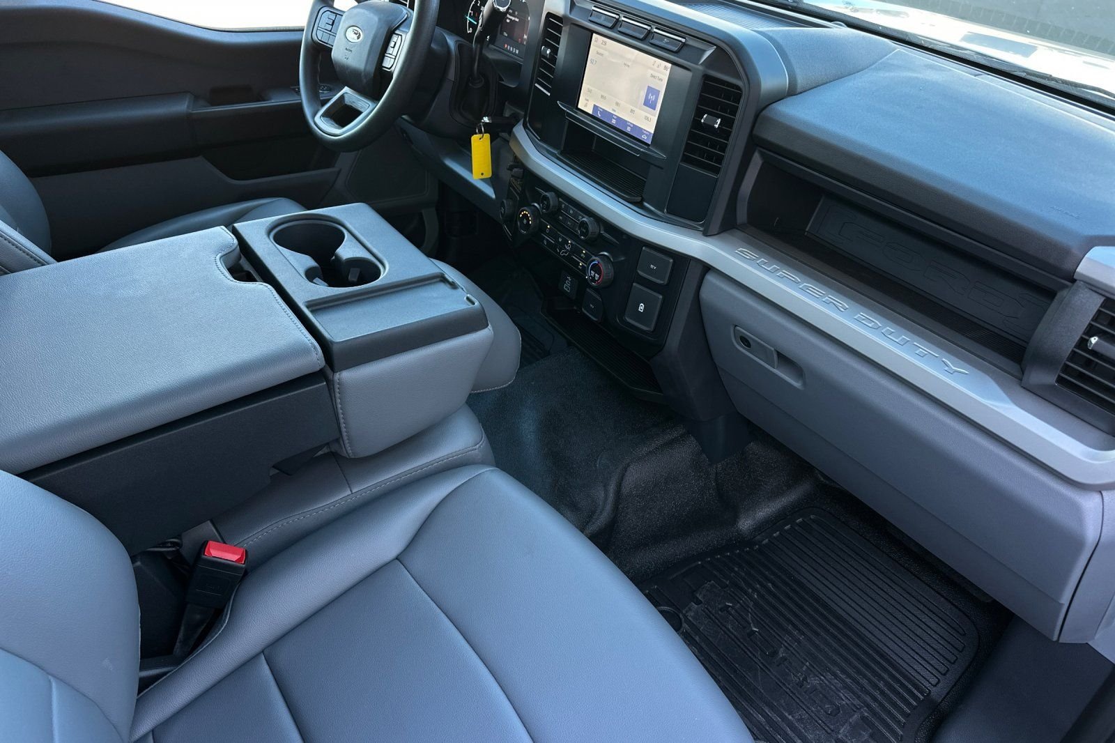 2024 Ford F-450 Super Duty Chassis Cab XL - Photo 13